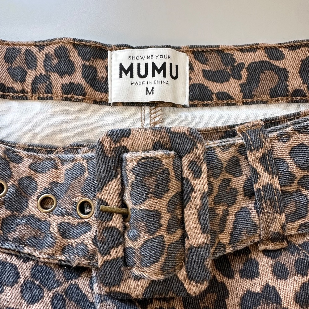 Show Me Your Mumu Tyra Belted Mini Skirt in Leopard Latte | Size Medium - Picture 8 of 15